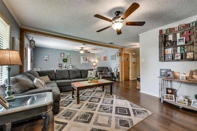 1108 Hidden Hills Dr, Corsicana, TX 75110 - photo 4