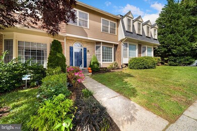 10 Hickory Hill Ct, Silver Spring, MD 20906 - photo 2