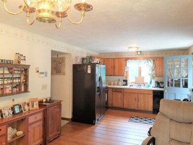 126 Hastings Rd, Spencer, MA 01562 - photo 3