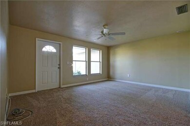 Entrance/Living Room