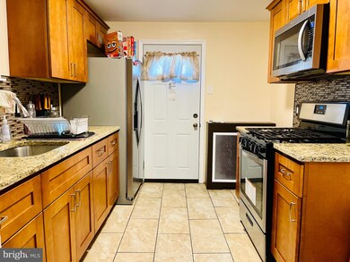 1266 Mechanic St, Camden, NJ 08104 - photo 4