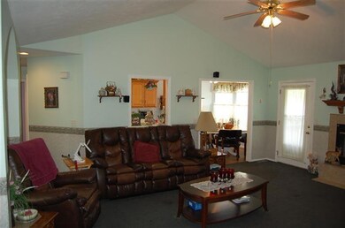 40 Brandy Ln, Kimberling City, MO 65686 - photo 3
