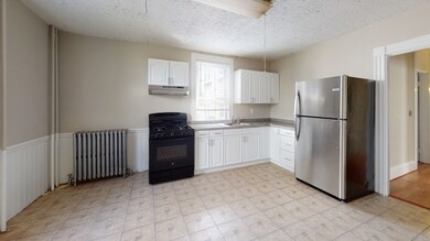 240 Cypress St unit 1, Brookline, MA 02445 - photo 2