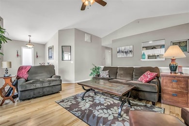 587 28 1 2 Rd, Grand Junction, CO 81501 - photo 2