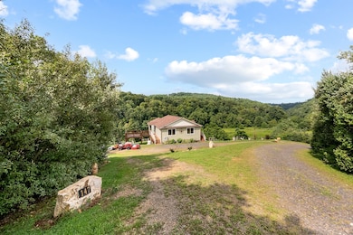 147 Journey Ln, Dugspur, VA 24325 - photo 5