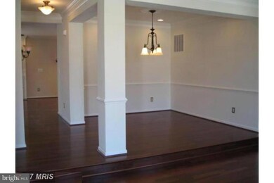 22545 Welborne Manor Square, Ashburn, VA 20148 - photo 3