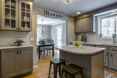 1 Wentworth Dr, Bedford, NH 03110 - photo 5