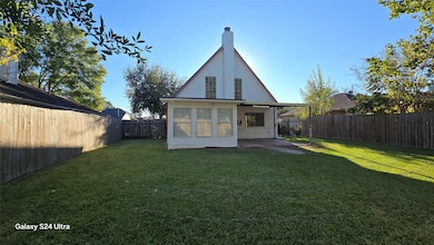 11527 Chickwood Dr, Houston, TX 77089 - photo 2