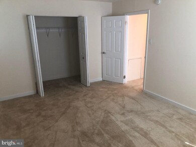 504 S Lansdowne Ave unit D-8, Yeadon, PA 19050 - photo 6