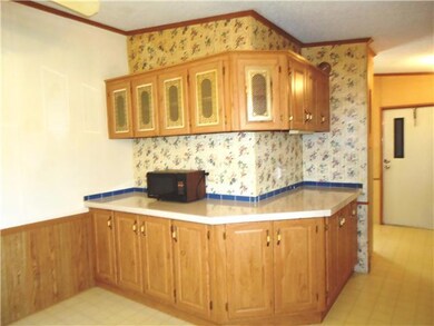 372 Elm St, Manchester, TN 37355 - photo 6