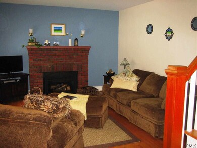 196 Homestead Ave, Albany, NY 12206 - photo 2