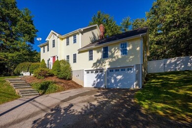 144 Cedar St, Sturbridge, MA 01566 - photo 4