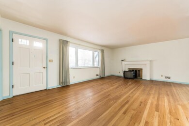 2698 Woodstock