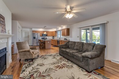 303 Craig Dr, Stephens City, VA 22655 - photo 6