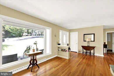 311 Lynoak Ave, Reading, PA 19607 - photo 3