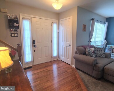 838 Long Meadow Dr, Chalfont, PA 18914 - photo 7