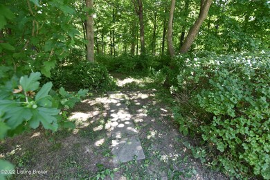 411 Eric Christy Rd, Mount Washington, KY 40047 - photo 7