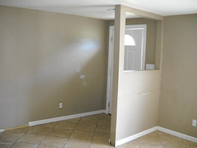 Entryway view