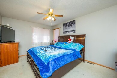 3006 Timber Hill Ct, Des Moines, IA 50320 - photo 7