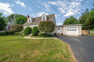 10 Reservoir Rd, Coventry, RI 02816 - photo 2