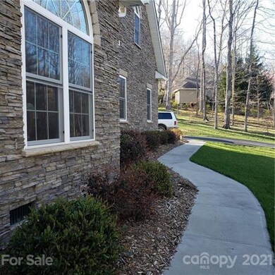 113 W Pointe Dr, Hendersonville, NC 28792 - photo 5