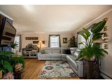 36 Raynham Ave, Portsmouth, RI 02871 - photo 4