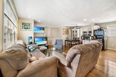 39 Middle St unit 2, Boston, MA 02127 - photo 5