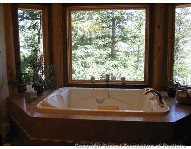 Master Bath/Spa.