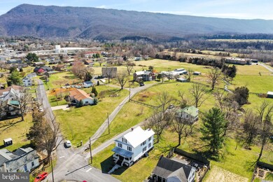 388 Zea St, Strasburg, VA 22657 - photo 7