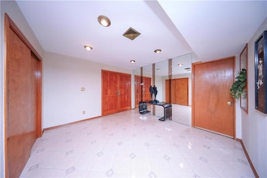 35 Hales Ave, Staten Island, NY 10312 - photo 5