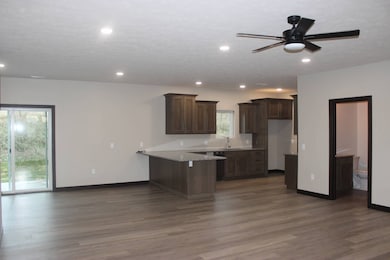 845 Pawnee Ln, Broken Bow, NE 68822 - photo 4