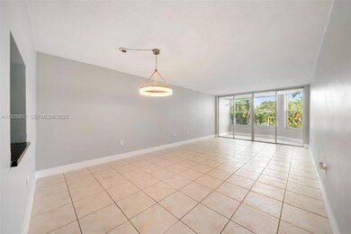1701 NE 191st St unit A212, Miami, FL 33179 - photo 3