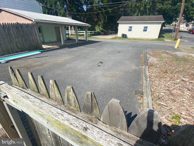 373 N 4th St, Newport, PA 17074 - photo 4