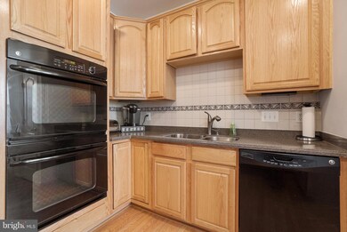 112 Gray St, Capitol Heights, MD 20743 - photo 7