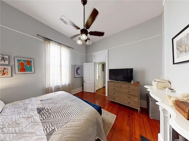 2335 Constance (Front + Rear) St unit F/R, New Orleans, LA 70130 - photo 6