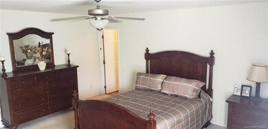 2405 Marthas Ridge Dr, Statesville, NC 28625 - photo 6