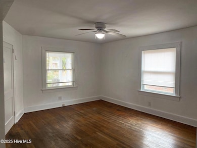 1502 E 4th St unit 1504, Greenville, NC 27858 - photo 5