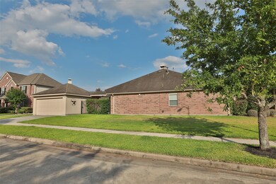 16726 Gentle Stone Dr, Houston, TX 77095 - photo 4