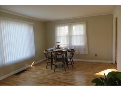 Dining Room. Dining area at one end of the living/