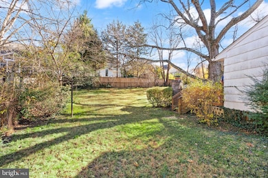 1412 Patrick Cir SW, Vienna, VA 22180 - photo 7