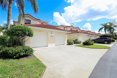 630 Lalique Cir unit 506, Naples, FL 34119 - photo 2