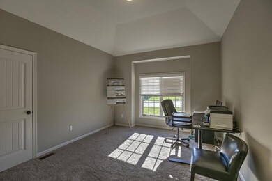 19372 W 210th St, Spring Hill, KS 66083 - photo 4