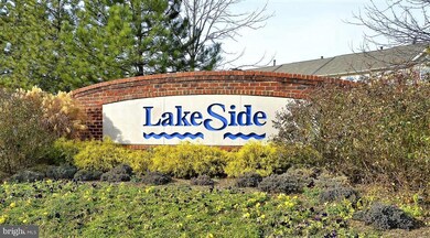 14170 Cuddy Loop unit 104, Woodbridge, VA 22193 - photo 2