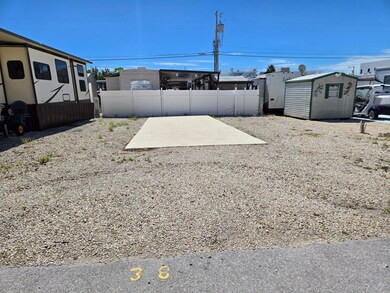 lot 3