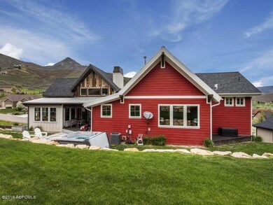 424 E Saddle Dr, Midway, UT 84049 - photo 2