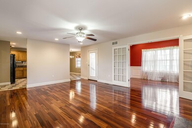 114 Diamond Court-12