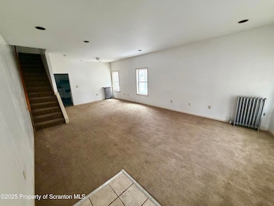 818 W Locust St unit 820, Scranton, PA 18504 - photo 2