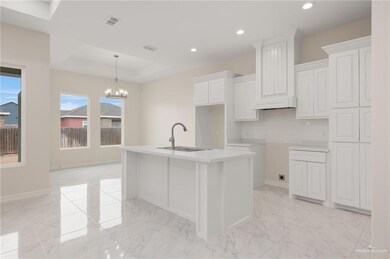 504 Pine Oak St, Donna, TX 78537 - photo 4