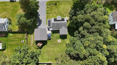 38 Spruce Ln, Arlington, VT 05250 - photo 6