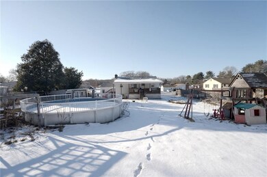 100 Walnut Hill Rd, Woonsocket, RI 02895 - photo 2